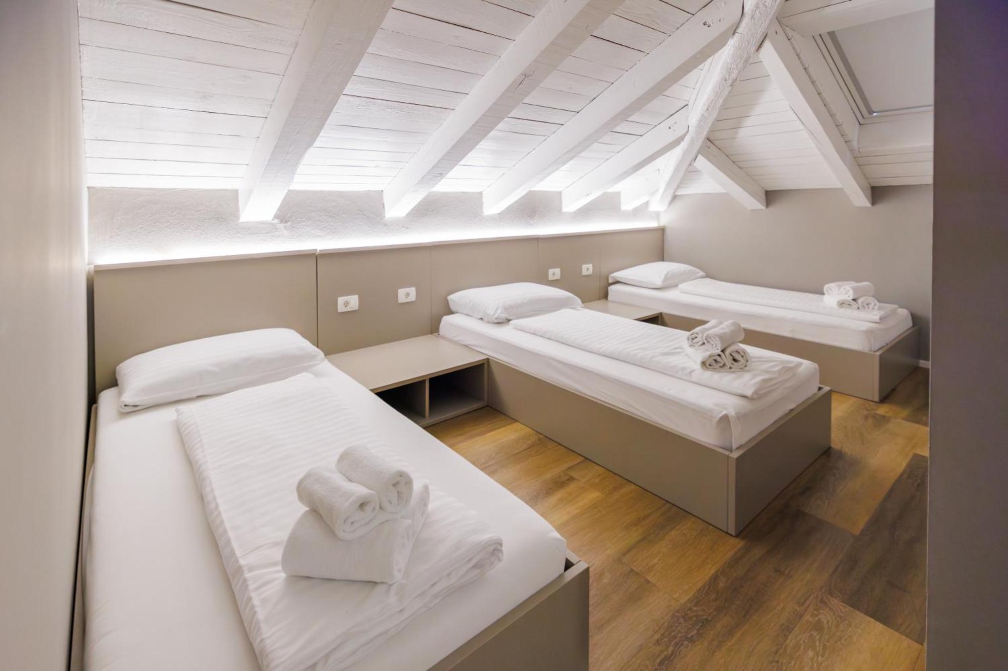 Vila Robida & Spa Crni Kal Phòng bức ảnh