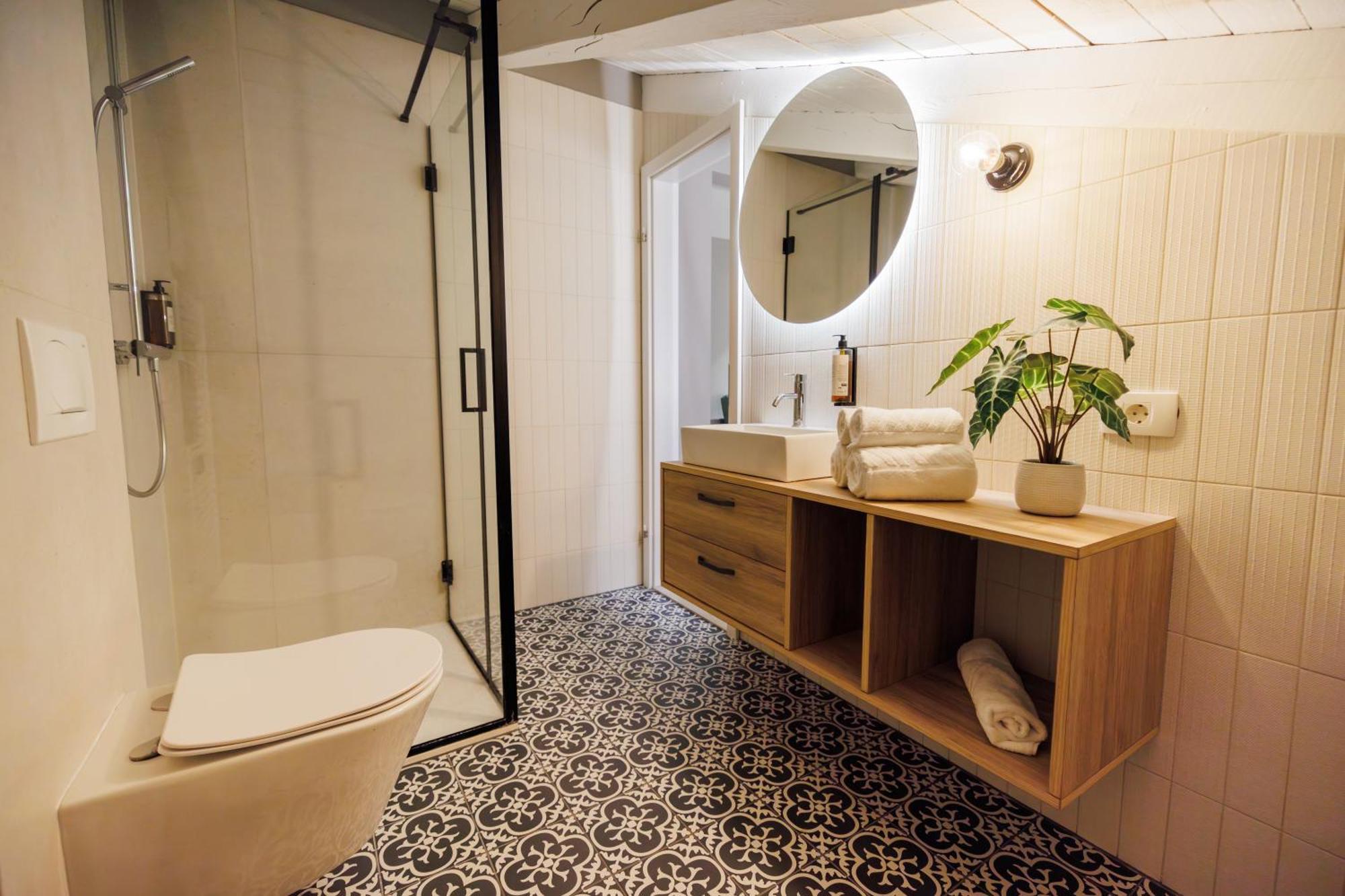 Vila Robida & Spa Crni Kal Ngoại thất bức ảnh