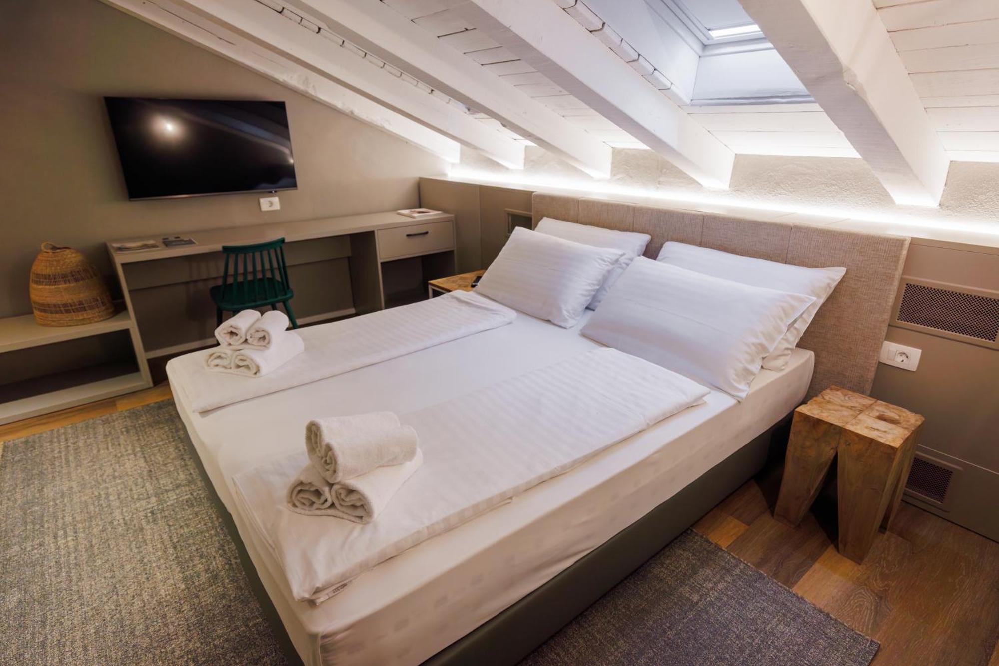 Vila Robida & Spa Crni Kal Phòng bức ảnh